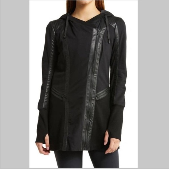 blanc noir Jackets & Blazers - Blanc Noir Passenger Travel Jacket S NWT